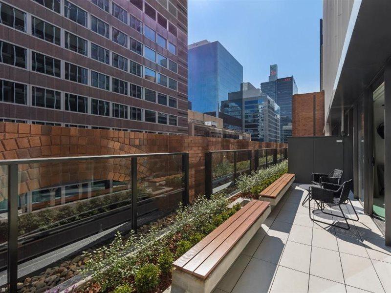 Skye Suites Сідней Екстер'єр фото The rooftop garden