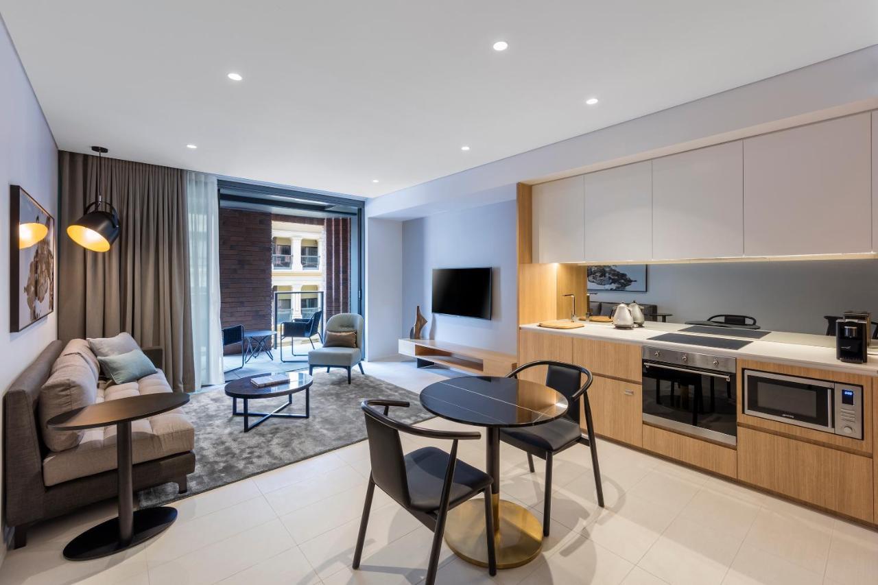 Skye Suites Сідней Екстер'єр фото A typical apartment at The Standard London